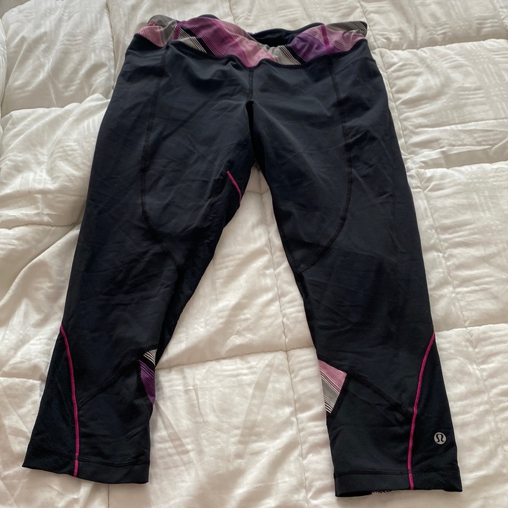 LULULEMON SZ 12 PURPLE AND BLACK LEGGINGS